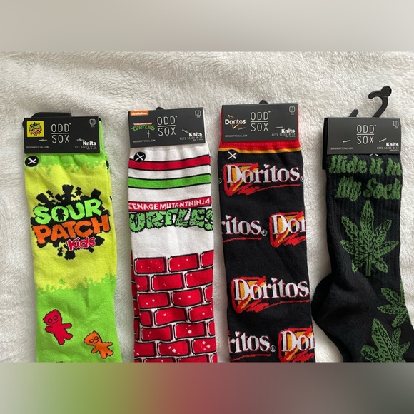 Bundle of 8 pairs of Mens Graphic Socks Collection Odd Sox/Crazy Socks/Coca Cola - Picture 9 of 10
